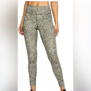 Nike Leopard Print High-Waisted Leggings